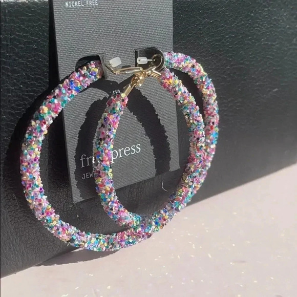 Free Press Multicolor Hoops - Picture 7 of 7